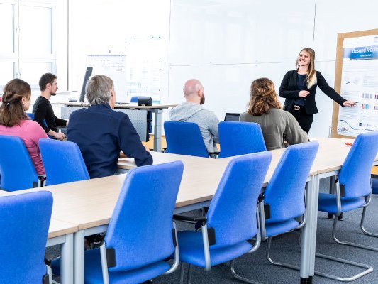 Weiterbildende Masterstudiengänge an der EAH Jena