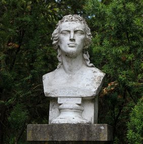 Büste von Schiller an Schillers Gartenhaus Jena