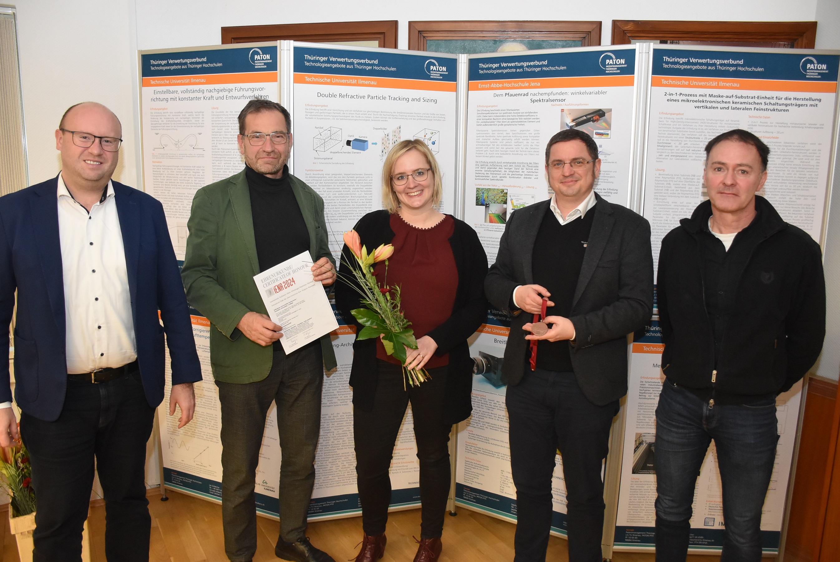 Zwei Teams der Ernst-Abbe-Hochschule Jena auf internationaler Erfindermesse ausgezeichnet